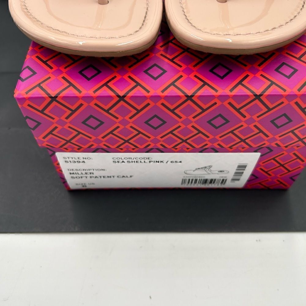 SOLD!!!!!!! Women’s Tory Burch, seashell, pink sandals, size 8 - Picture 4 of 7